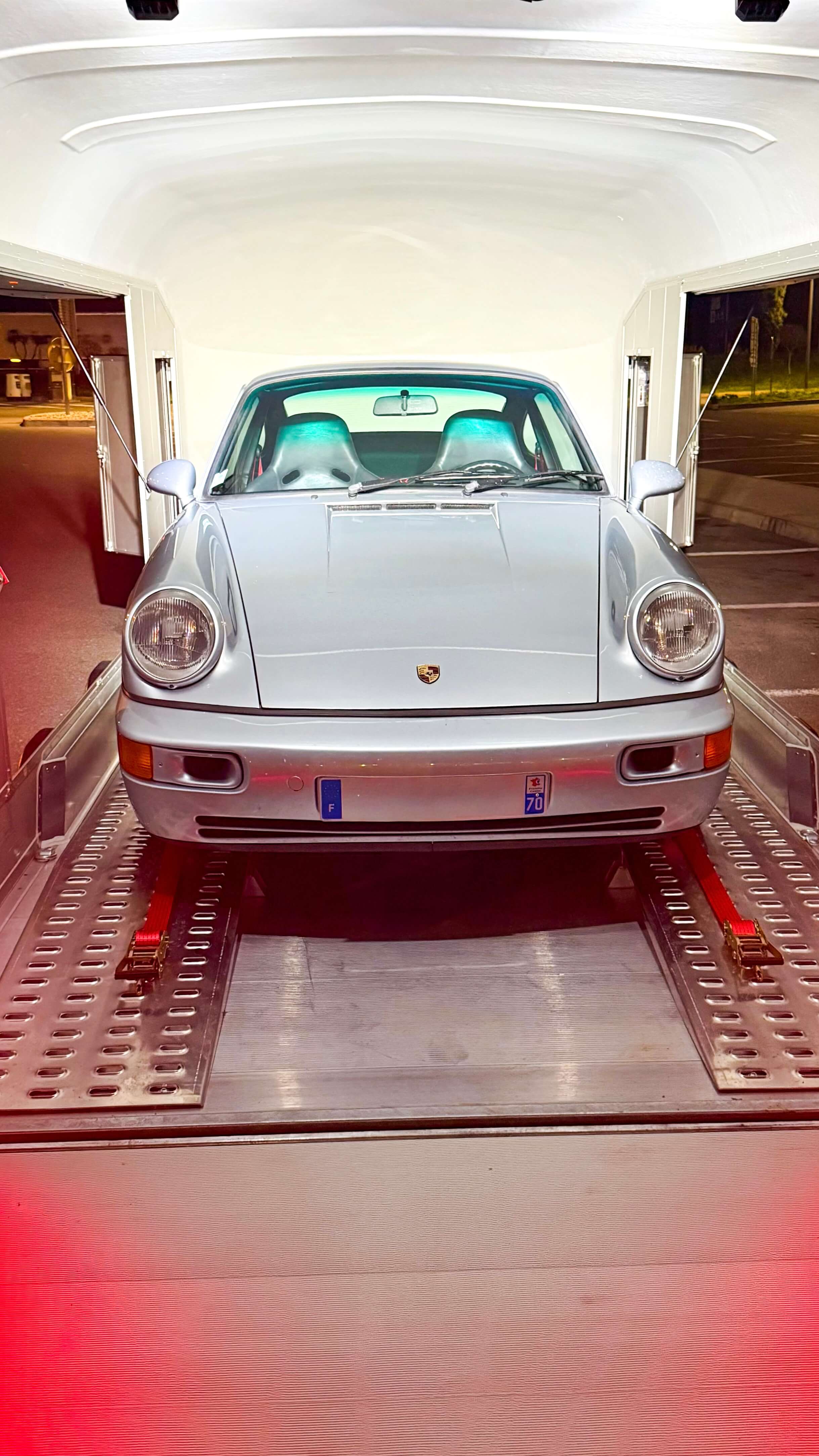 Transport Porsche 964 RS remorque fermée Montélimar Barcelone